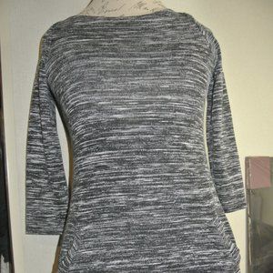 Hollister XS 3/4 Sleeves Shift Dress Grey White